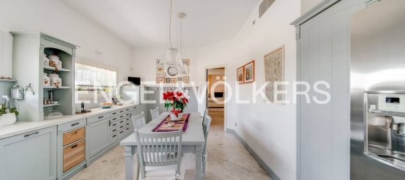 4 bedrooms Villa in Parabiago, Italy No. 126683 12