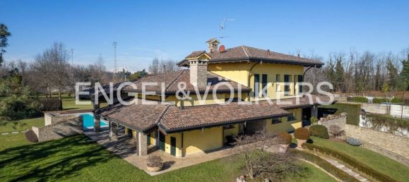 4 bedrooms Villa in Parabiago, Italy No. 126683 45