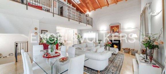 4 bedrooms Villa in Parabiago, Italy No. 126683 5