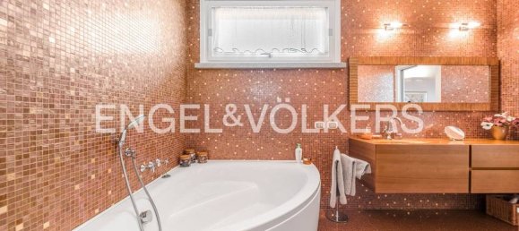 4 bedrooms Villa in Parabiago, Italy No. 126683 24