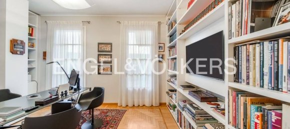 4 bedrooms Villa in Parabiago, Italy No. 126683 14