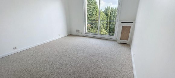 3 Schlafzimmer Wohnung in Garches, France, Nr. 174825 7