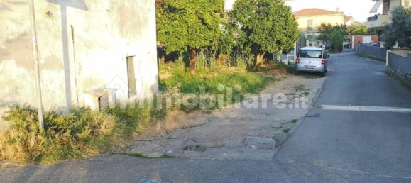 2 Schlafzimmer Haus in Massa, Italy, Nr. 165752 11