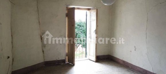 2 Schlafzimmer Haus in Massa, Italy, Nr. 165752 16