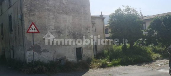 2 Schlafzimmer Haus in Massa, Italy, Nr. 165752 4