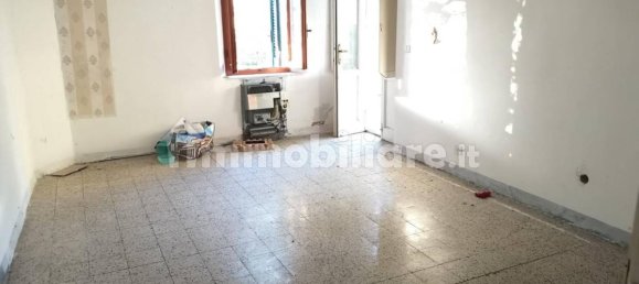 2 Schlafzimmer Haus in Massa, Italy, Nr. 165752 5