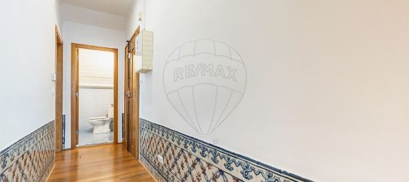3 bedrooms Apartment in Lisbon, Portugal No. 117184 24