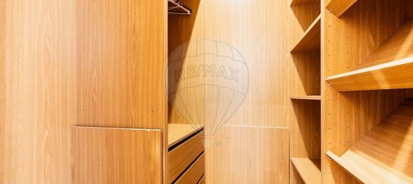 3 bedrooms Apartment in Lisbon, Portugal No. 117184 15