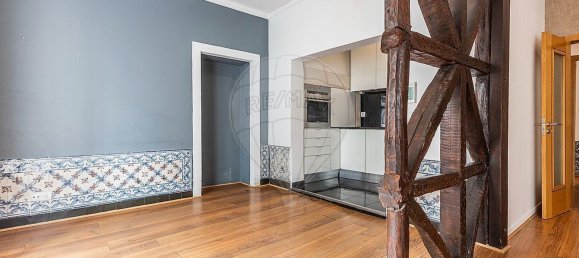 3 bedrooms Apartment in Lisbon, Portugal No. 117184 7