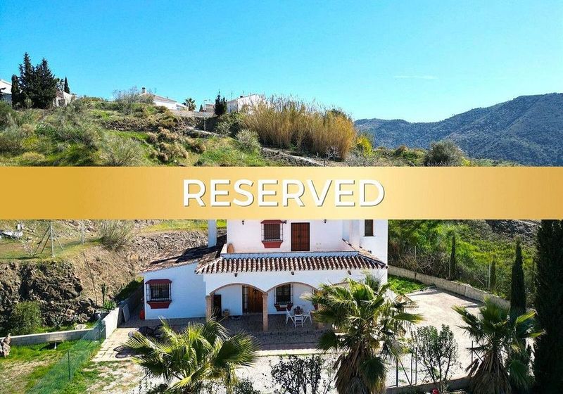 Casa de 3 dormitorios en Canillas de Aceituno, Spain No. 227785