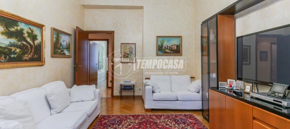 2 rooms Apartment in Milan, Italy No. 246366 17