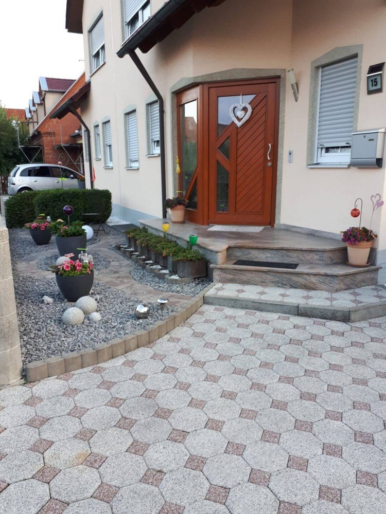 Таунхаус с 3 спальнями в Диллинген ан дер Донау, Германия № 244956