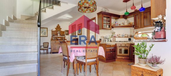 3 bedrooms Villa in Pomezia, Italy No. 319636 6