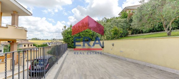 3 bedrooms Villa in Pomezia, Italy No. 319636 25