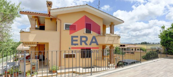 3 bedrooms Villa in Pomezia, Italy No. 319636 23