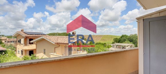 3 bedrooms Villa in Pomezia, Italy No. 319636 9