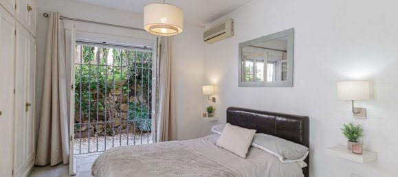 5 bedrooms Villa in El Paraiso, Spain No. 186109 11