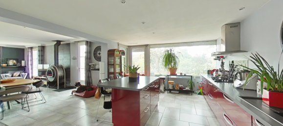 Дом с 5 спальнями в Нёйе-ле-Льер, Франция № 62721 3