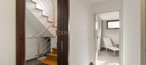 5 bedrooms Villa in Cascais, Portugal No. 133163 40