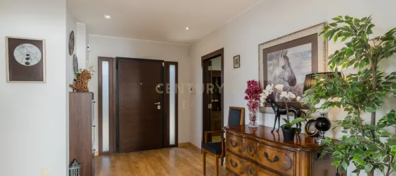 5 bedrooms Villa in Cascais, Portugal No. 133163 5