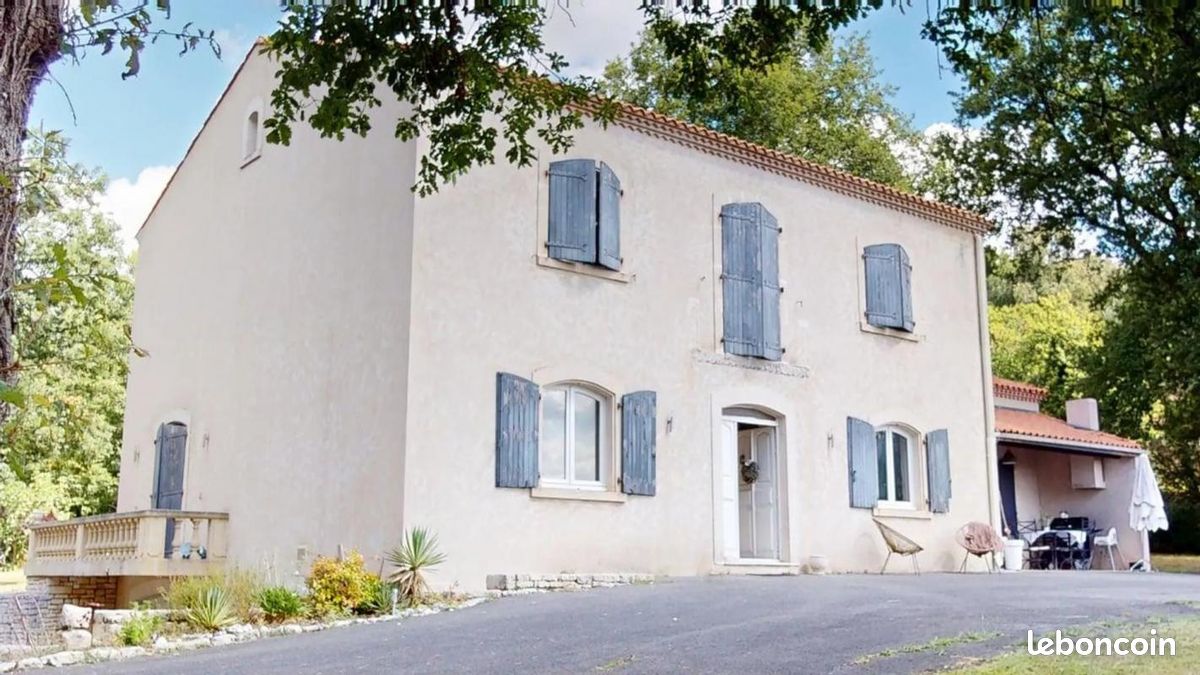 Casa T4 em Charente, France N.º 291940