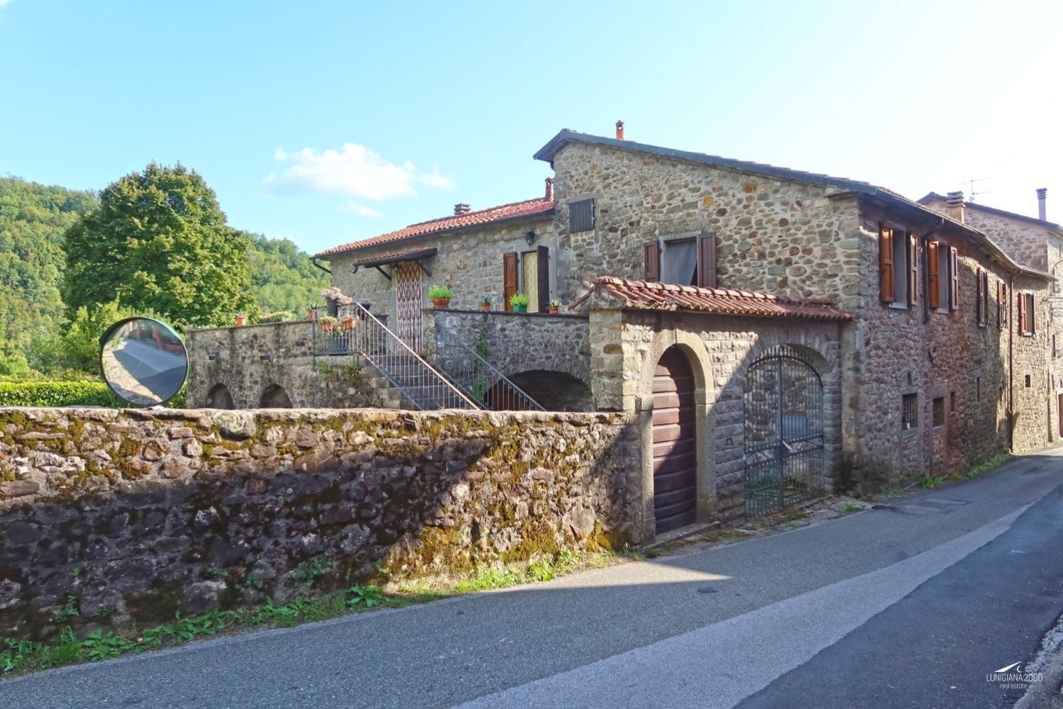 10 bedrooms House in Filattiera, Italy No. 398743