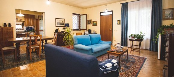 6 rooms Villa in Tarquinia, Italy No. 73242 10