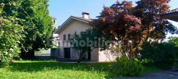5 bedrooms Villa in Pordenone, Italy No. 325806 22