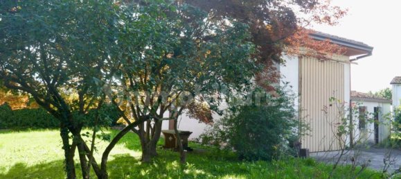 5 bedrooms Villa in Pordenone, Italy No. 325806 19