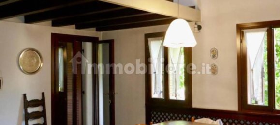 5 bedrooms Villa in Pordenone, Italy No. 325806 11