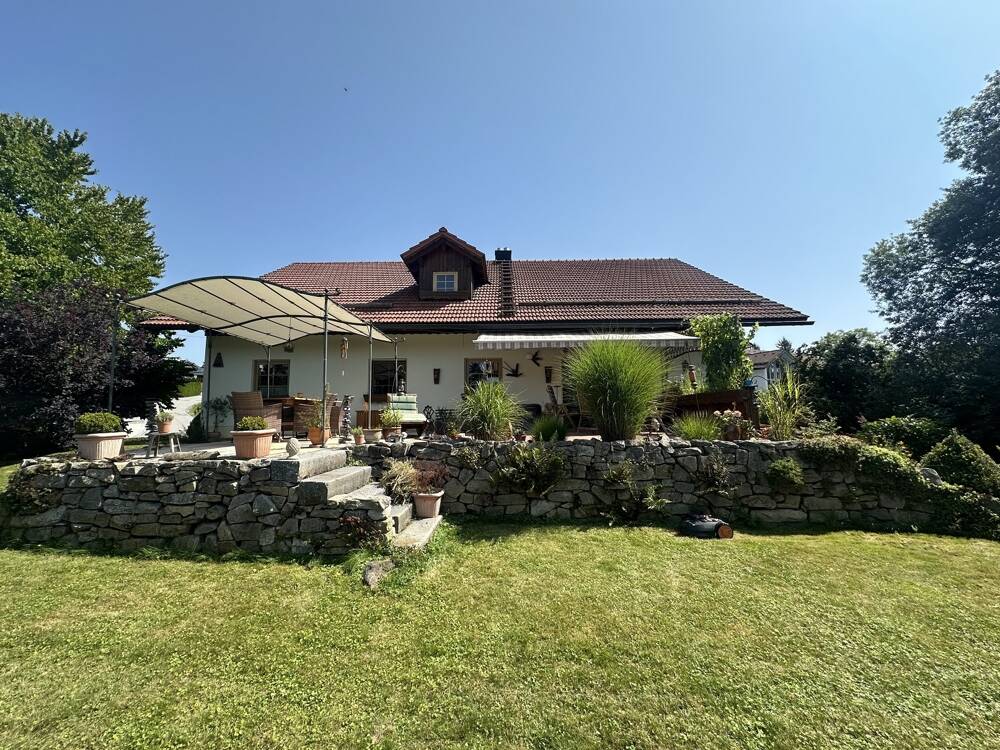 3 bedrooms Townhouse in Freyung-Grafenau, Germany No. 334175