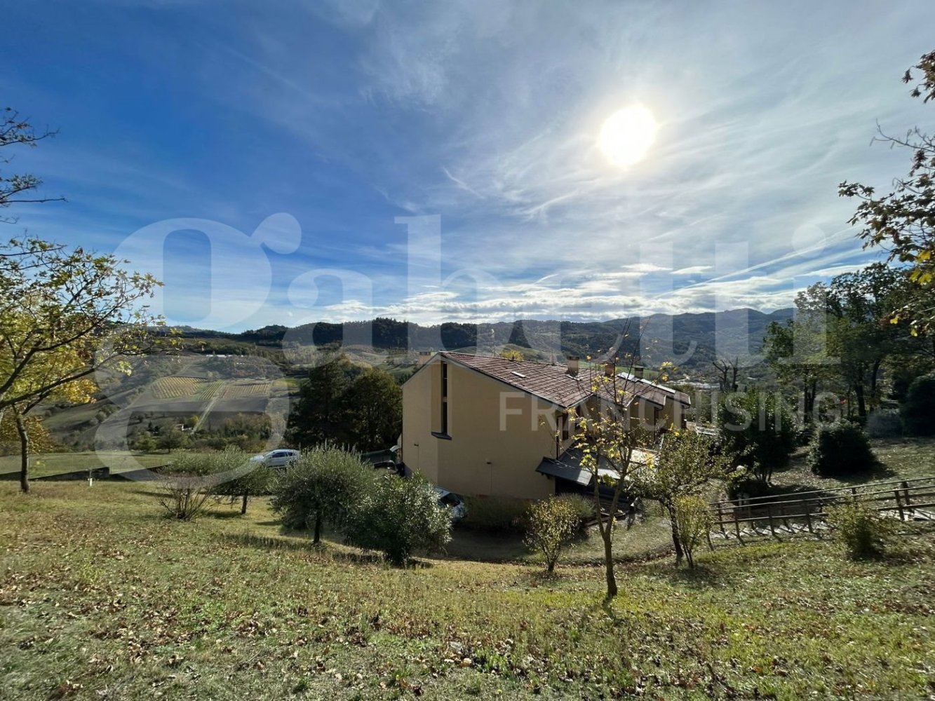 3 غرف نوم فيلا في Monte San Pietro, Italy رقم 212866