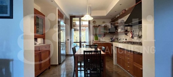 3 غرف نوم فيلا في Monte San Pietro, Italy رقم 212866 35