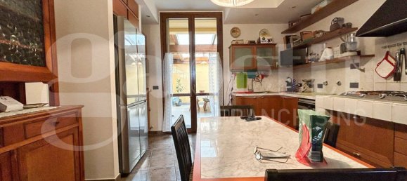 3 غرف نوم فيلا في Monte San Pietro, Italy رقم 212866 12