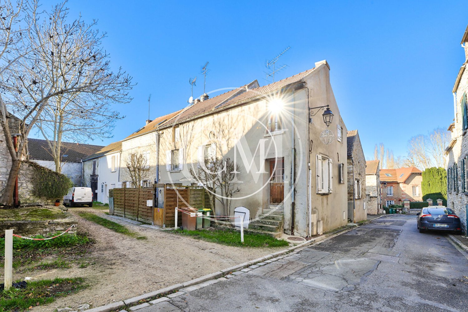 1 bedroom Townhouse in Davron, France No. 165153