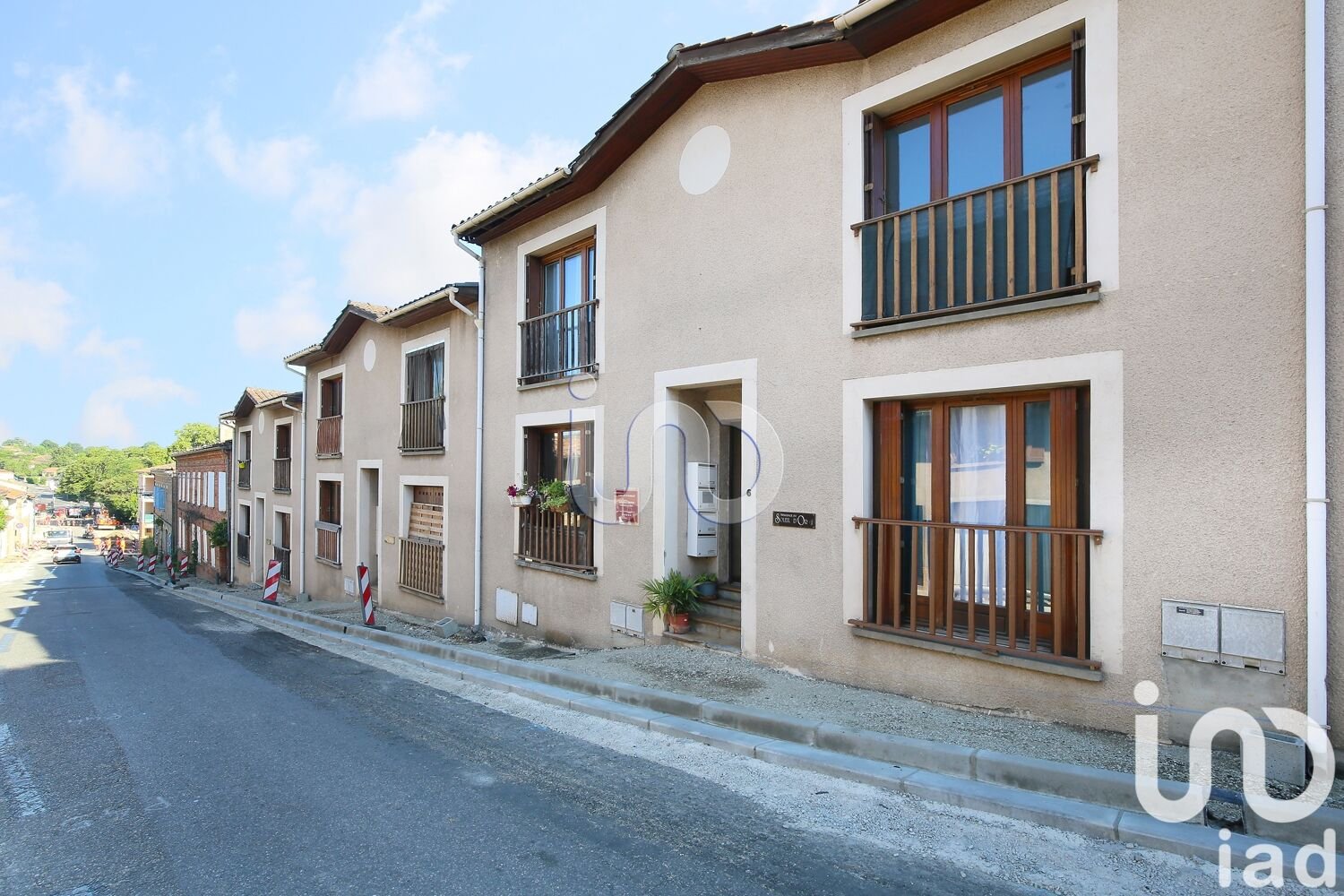 3 rooms Apartment in Fronton, France No. 337008