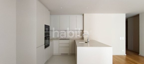 3 Schlafzimmer Wohnung in Vila Nova de Gaia, Portugal, Nr. 212540 2