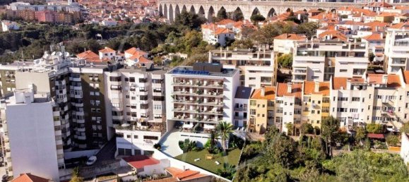 2 bedrooms Apartment in Lisbon, Portugal No. 100568 14