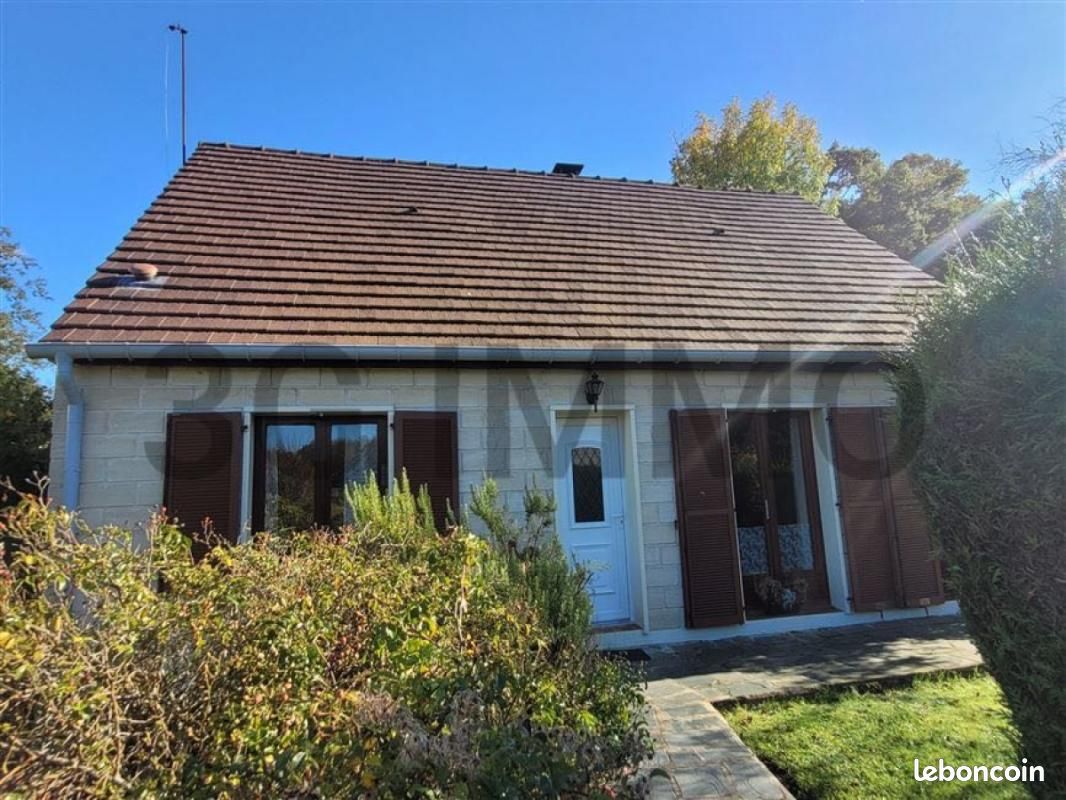 Casa T2 em Orry-la-Ville, France N.º 212659