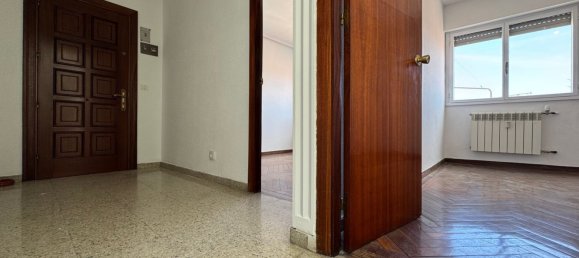 2 chambres Appartement à Gijon, Spain No. 169898 5
