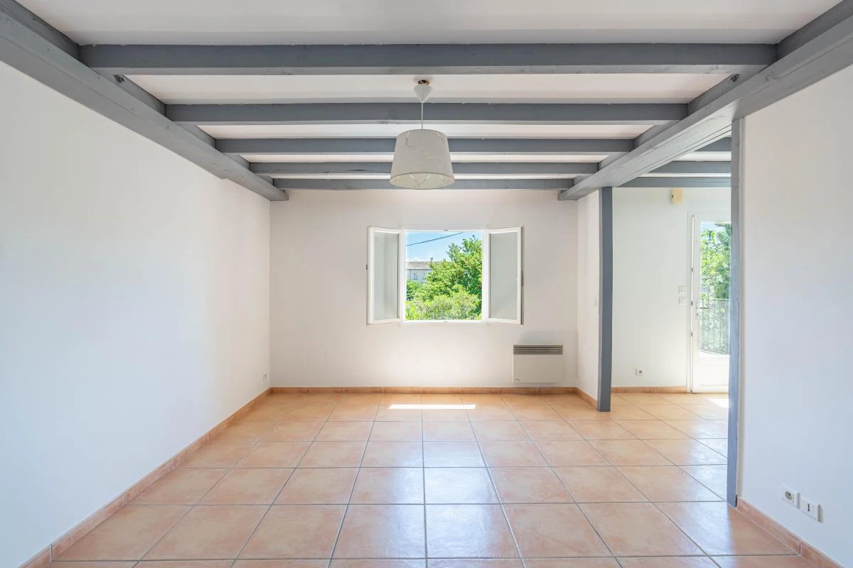 3 bedrooms Apartment in Pertuis, France No. 336622