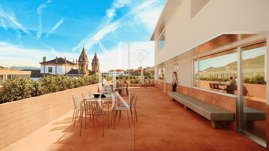 889m² Building in Braga, Portugal No. 205763