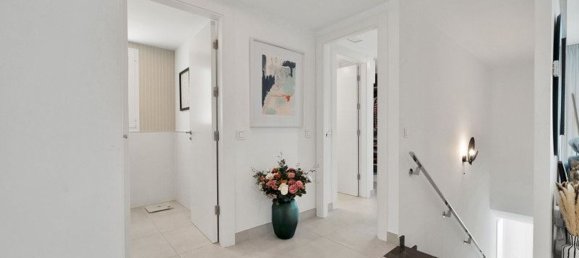 3 bedrooms Duplex in Marbella, Spain No. 133682 24