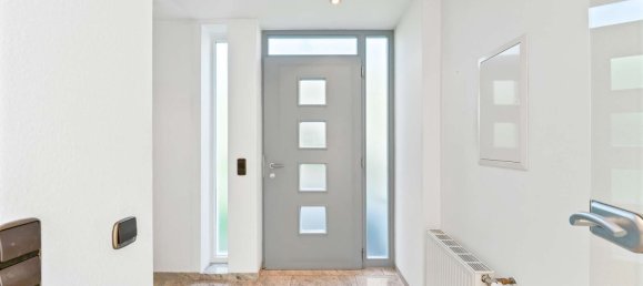 6 Schlafzimmer Bungalow in Böblingen, Germany, Nr. 247501 2