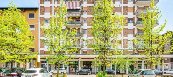 3 bedrooms Apartment in Cerro Maggiore, Italy No. 331050 20