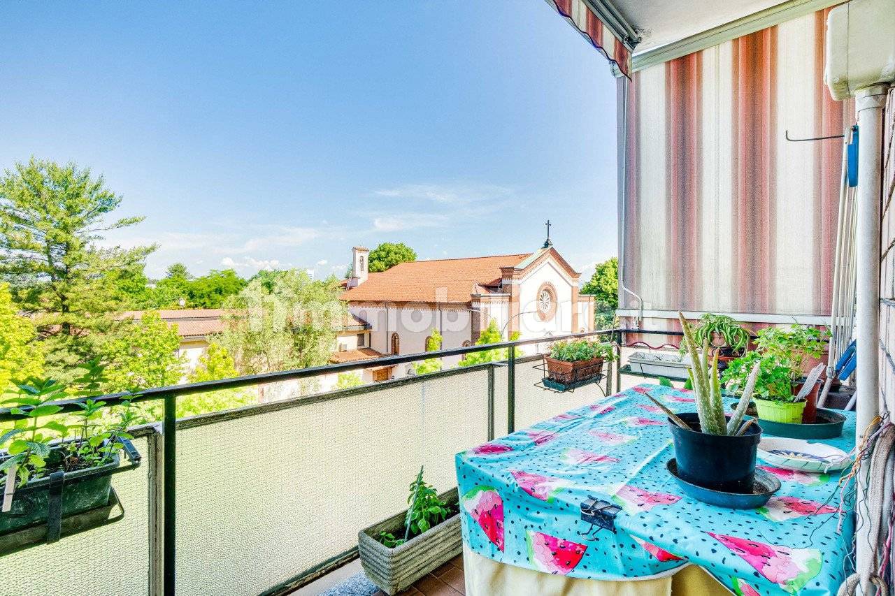 3 bedrooms Apartment in Cerro Maggiore, Italy No. 331050