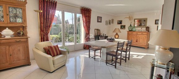 Casa de 4 dormitorios en Triel-sur-Seine, France No. 150086 5