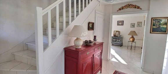 Casa de 4 dormitorios en Triel-sur-Seine, France No. 150086 4