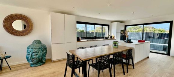 Дом с 4 спальнями в Piriac-sur-Mer, Франция № 194913 5