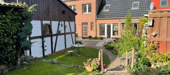5 bedrooms Townhouse in Nordwestmecklenburg, Germany No. 132046 3